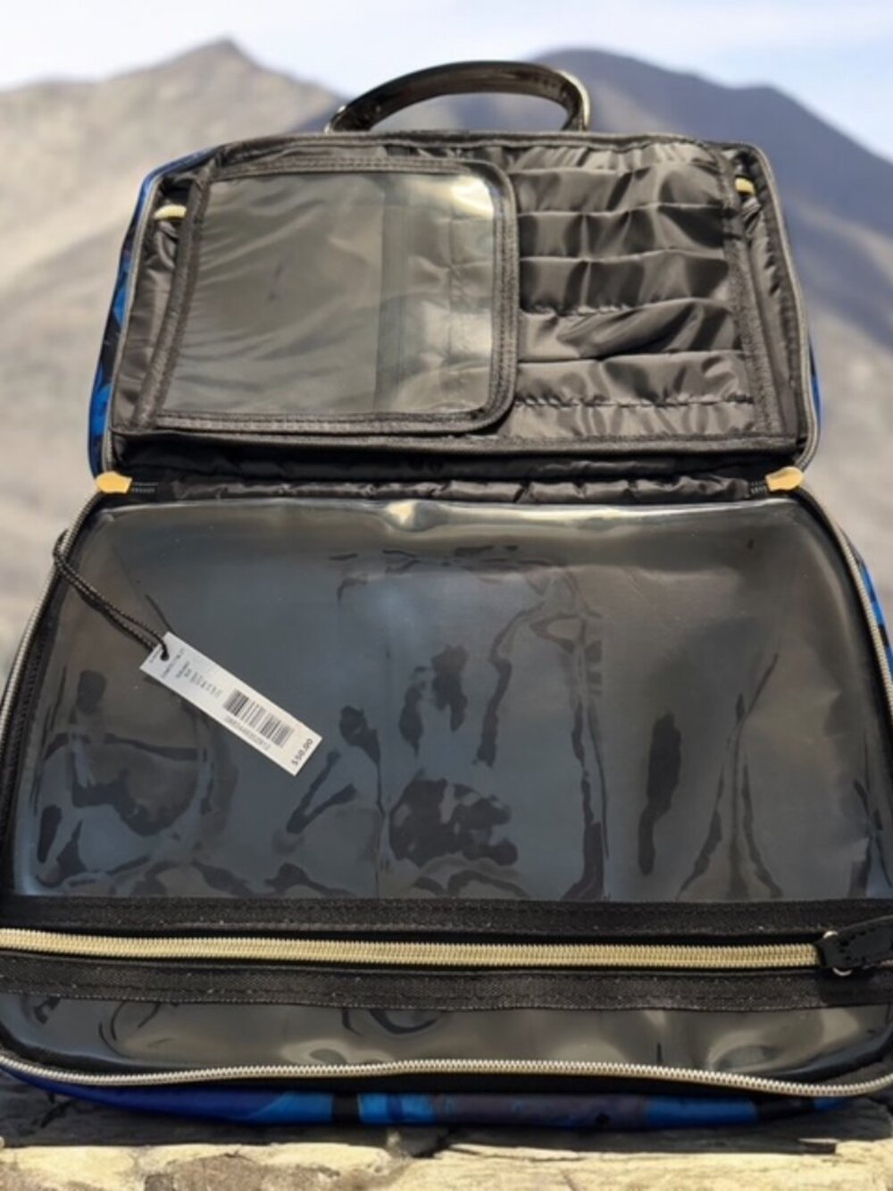 Kate Landry New Lg COSMETIC Multi compartments